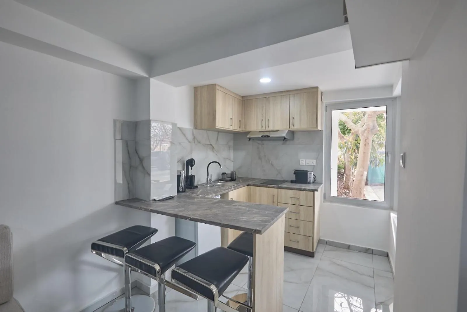 Gold Emerging Villas Ltd Apart 5 아이아 나파