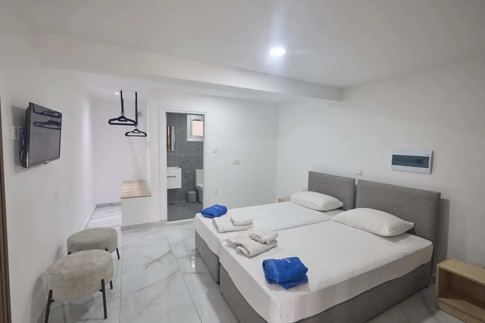 아파트 Gold Emerging Villas Ltd Apart 5 아이아 나파
